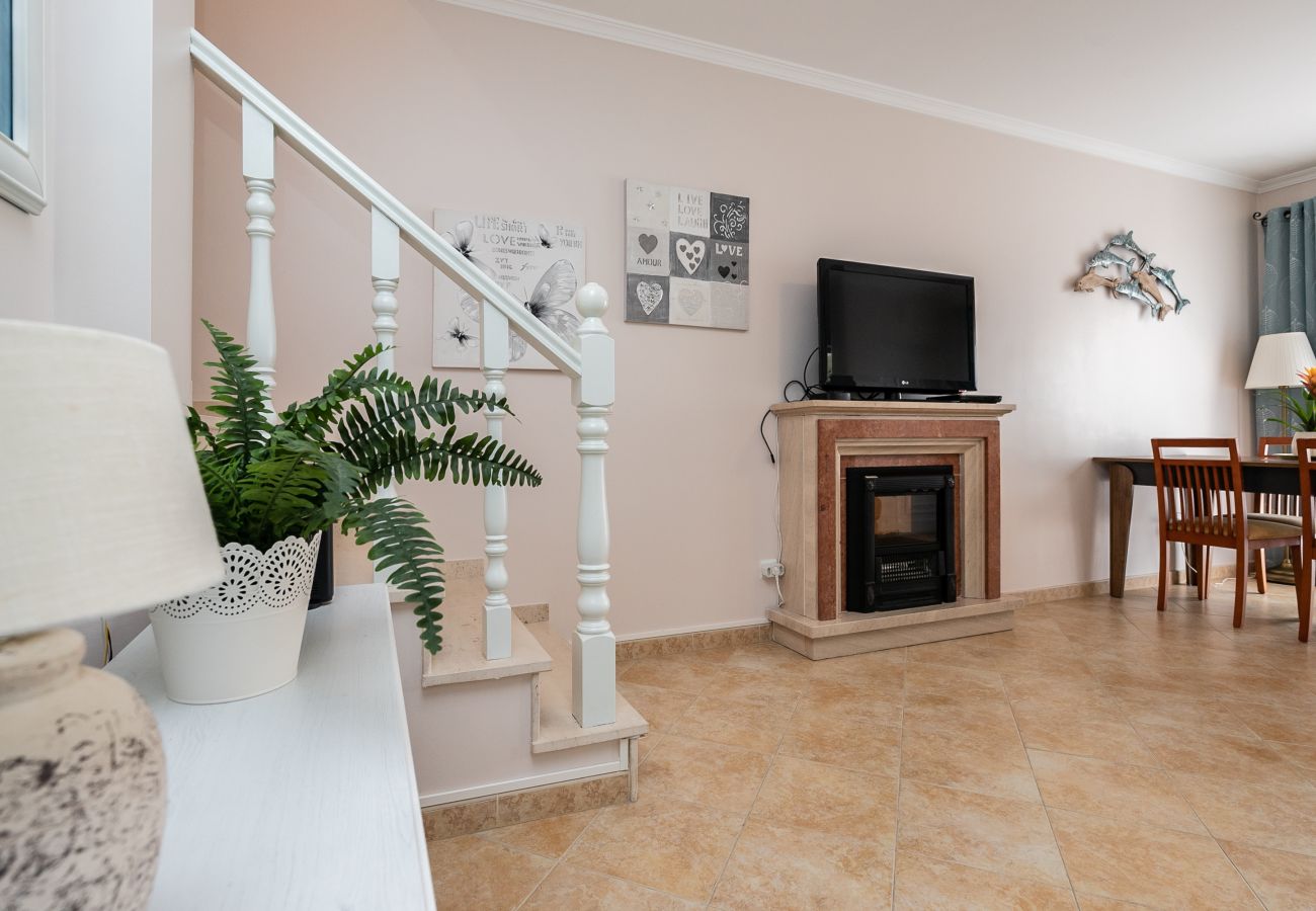 Residencial en Manta Rota - Casa de 2 habitaciones con aparcamiento y patio by AlgarveManta  (4V2)