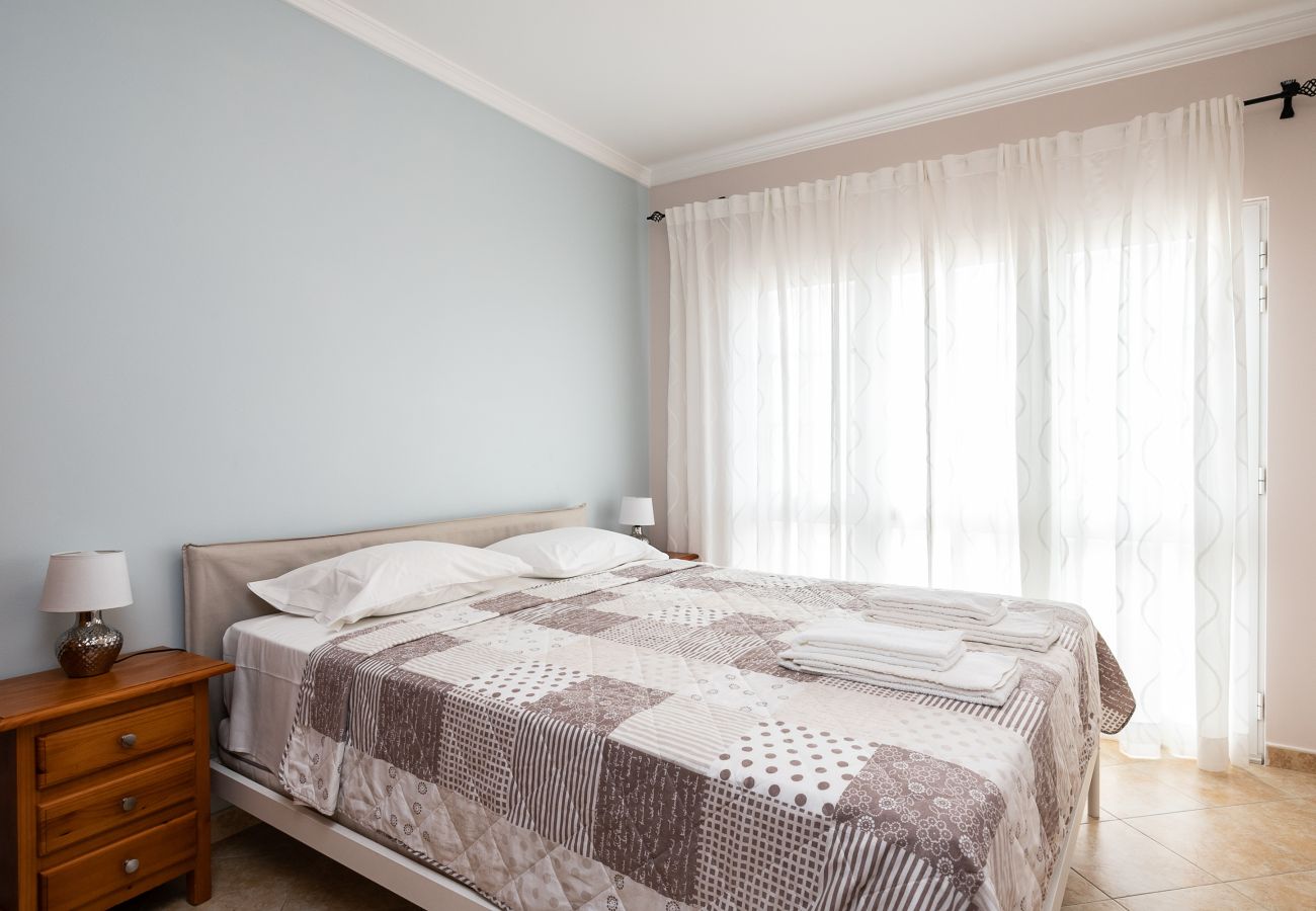 Residencial en Manta Rota - Casa de 2 habitaciones con aparcamiento y patio by AlgarveManta  (4V2)