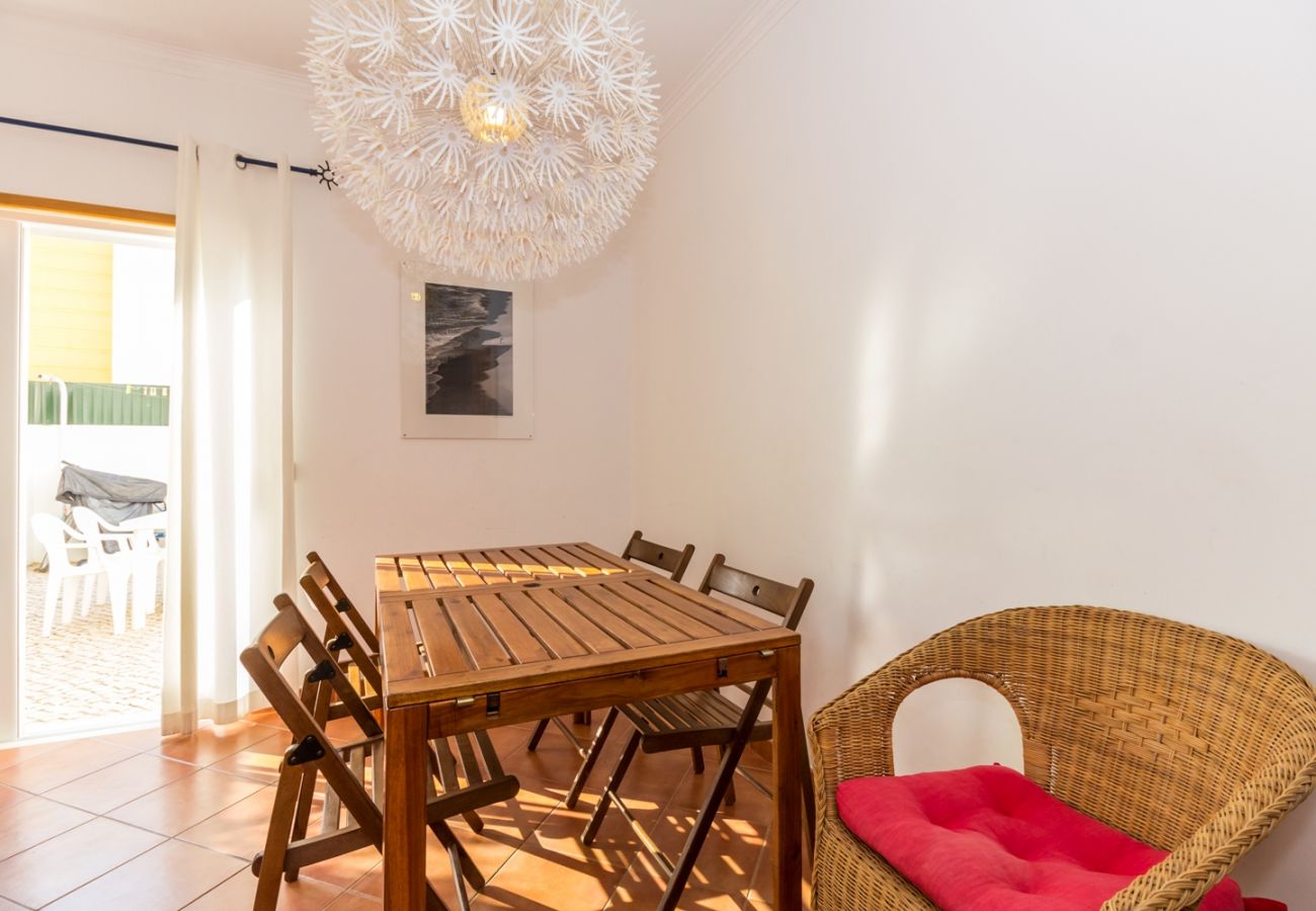 Casa adosada en Manta Rota - Casa de 2 habitaciones a 50 metros de la playa by AlgarveManta (9V2)