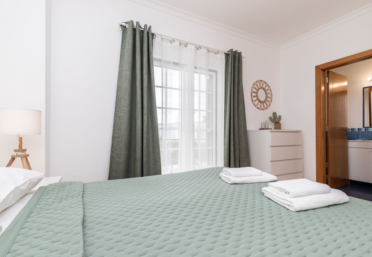 Casa en Manta Rota - Casa de 3 habitaciones y piscina privada by AlgarveManta (11V3)