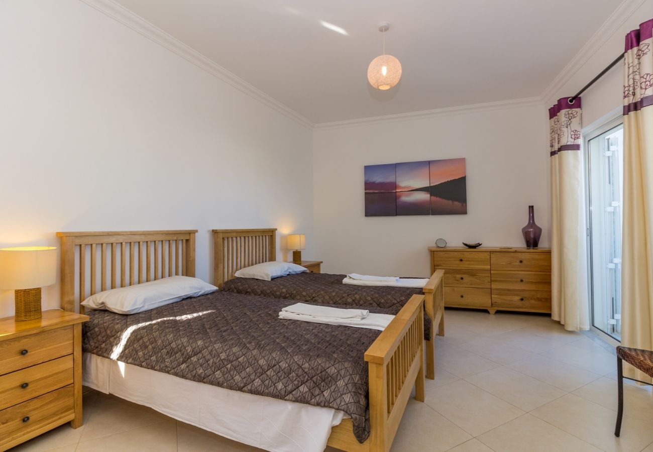 Casa en Manta Rota - Vivienda V3 con Piscina privada by AlgarveManta (39V3)