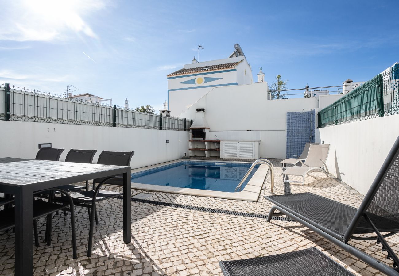 Casa adosada en Manta Rota - Casa con piscina privada a 100m de la playa by ALGARVEMANTA (16V3)