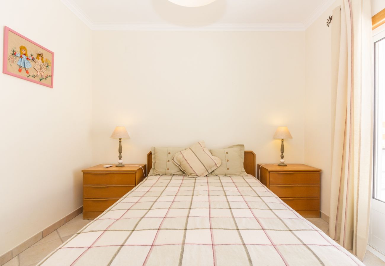 Casa en Manta Rota - Villa de 3 dormitorios en 1ª línea de playa y wifi by AlgarveManta (20V3)