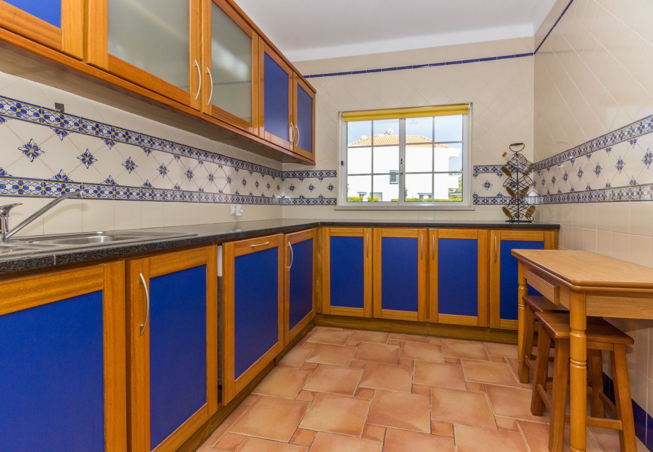 Casa en Manta Rota - Casa con piscina privada y patio a 800m de la playa by AlgarveManta (9V3)