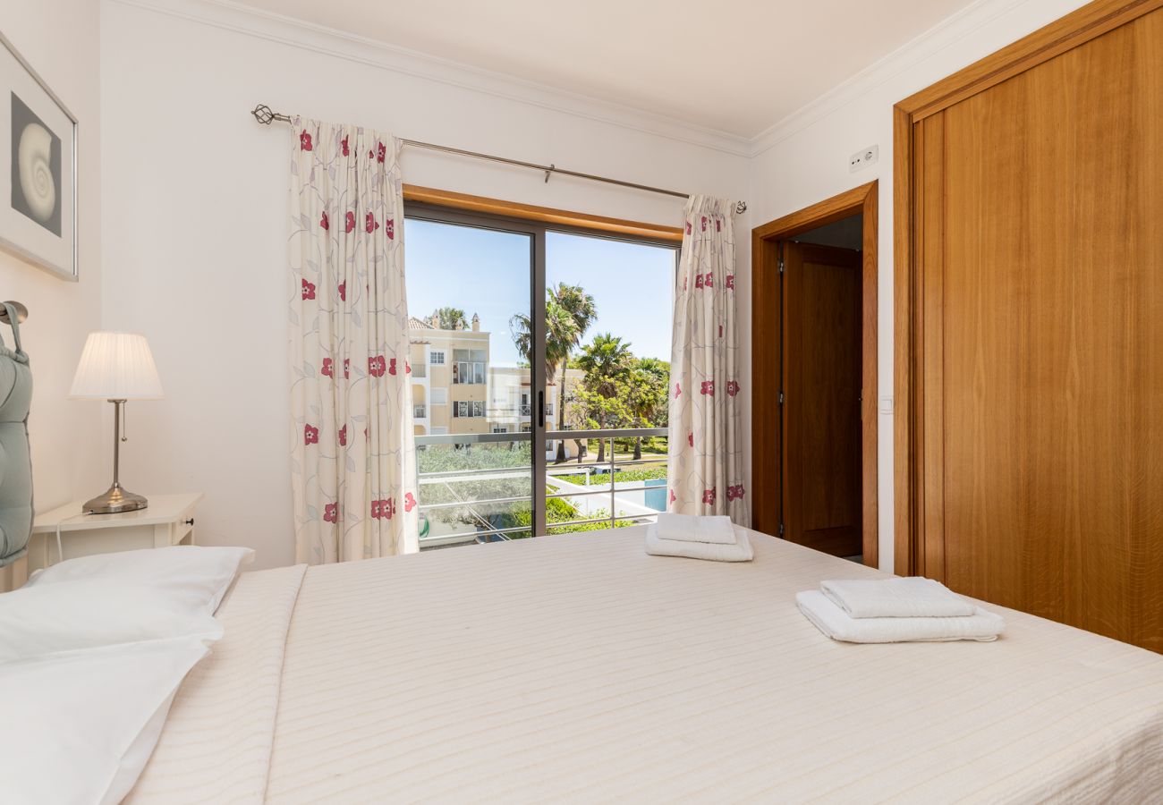 Casa adosada en Manta Rota - Casa de 3 habitaciones a 100 m de la playa con Patio by AlgarveManta (41V3)