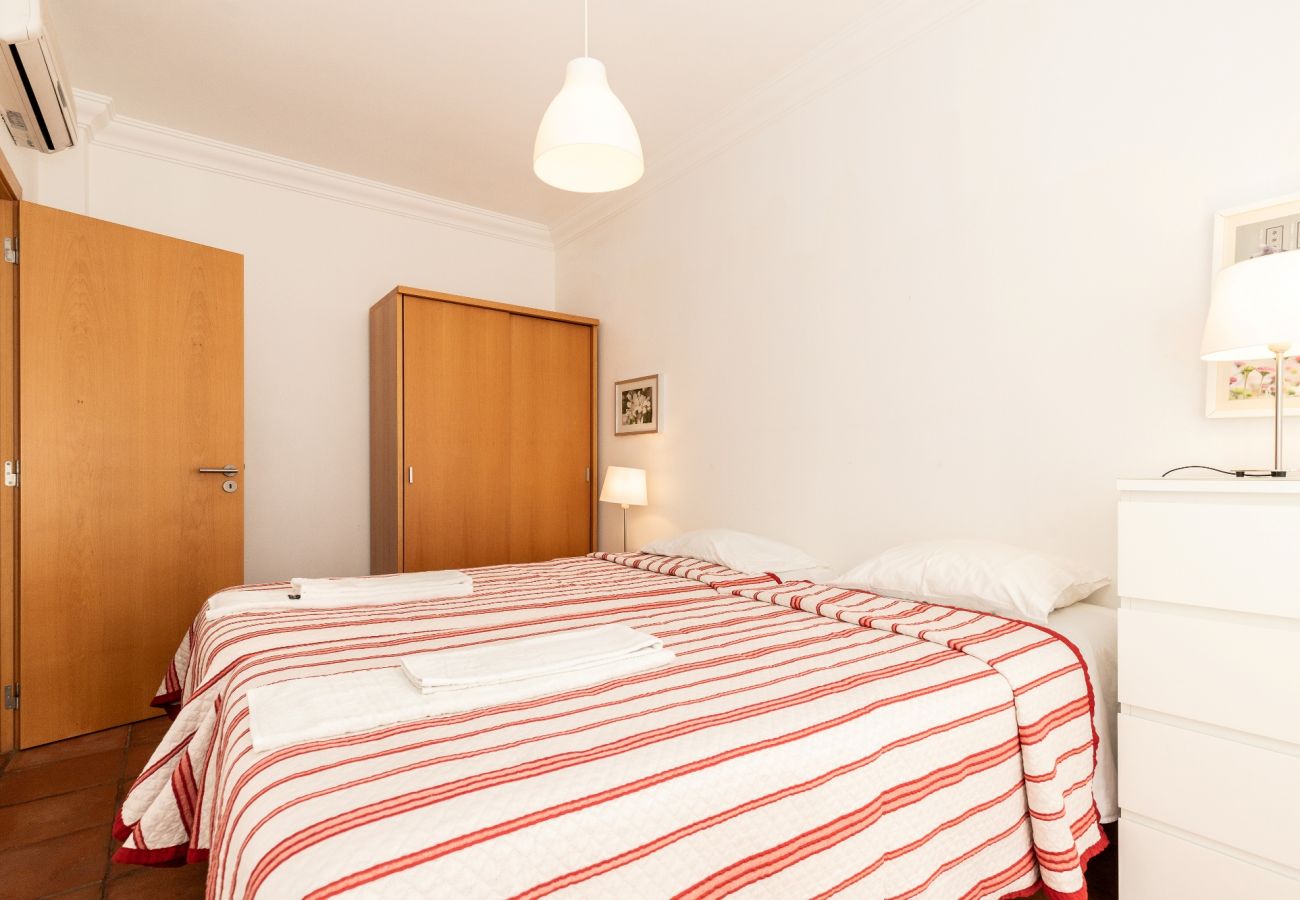 Casa en Manta Rota - Villa de 3 dormitórios con jardín y wifi by ALGARVEMANTA (56V3)