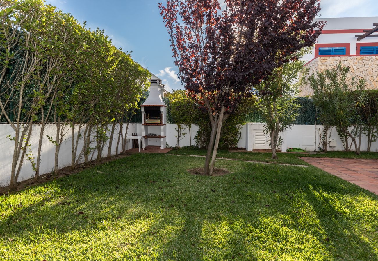 Casa en Manta Rota - Villa de 3 dormitórios con jardín y wifi by ALGARVEMANTA (56V3)