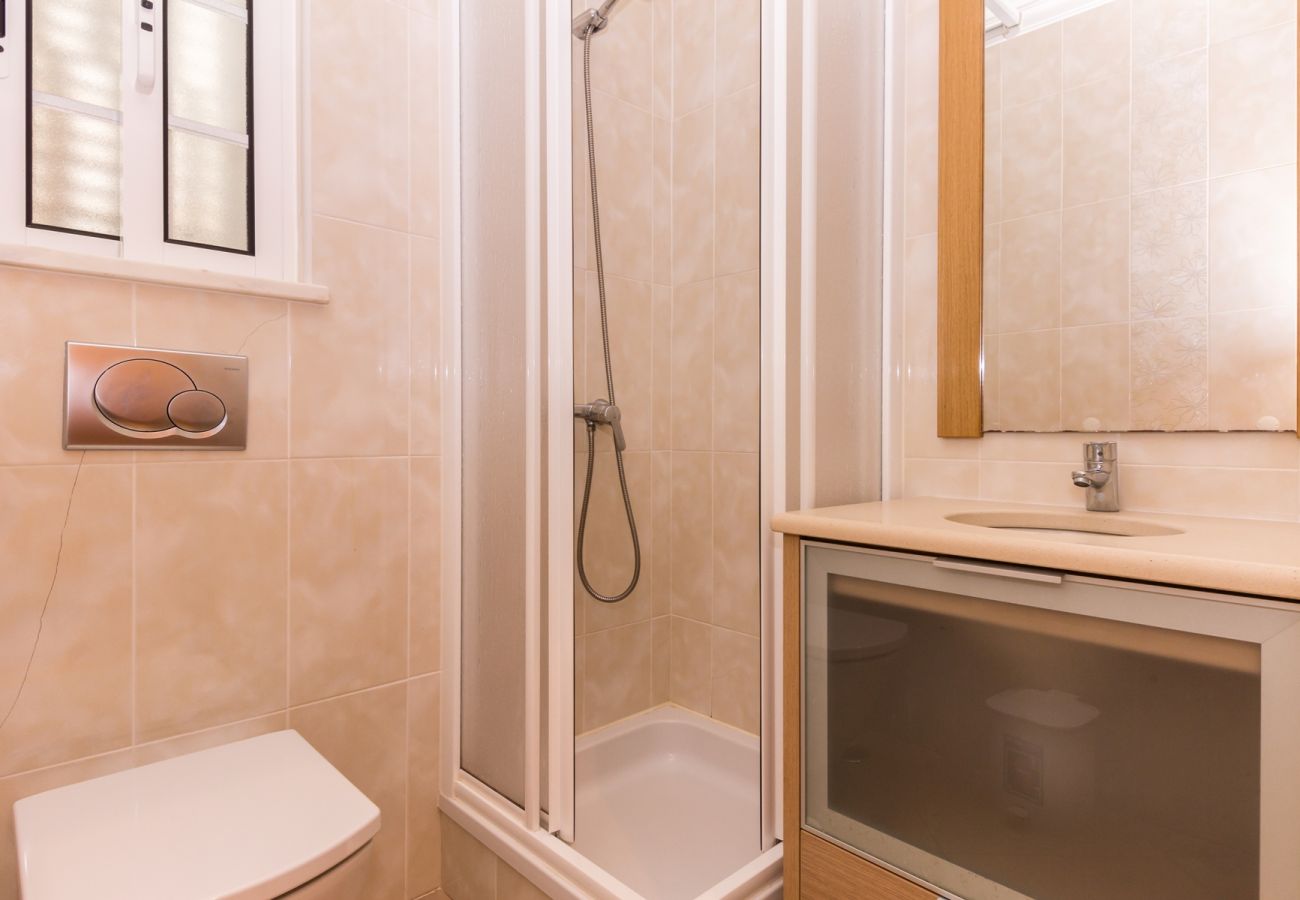 Casa adosada en Manta Rota - Casa de 4 habitaciones y patio by AlgarveManta (10V4)