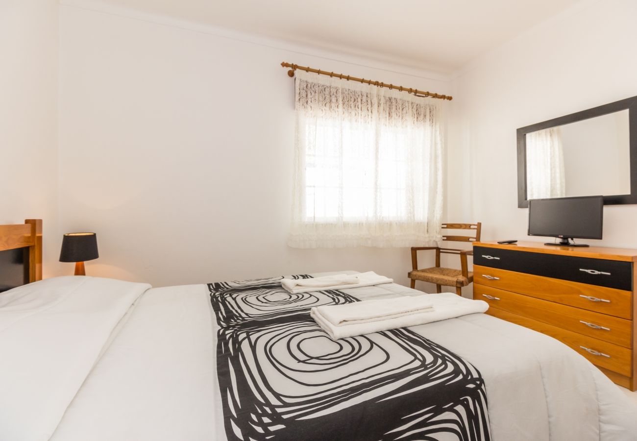 Apartamento en Manta Rota - Apartamento de 1 dormitorio a 50 m de la playa y Wifi by AlgarveManta (5T1)