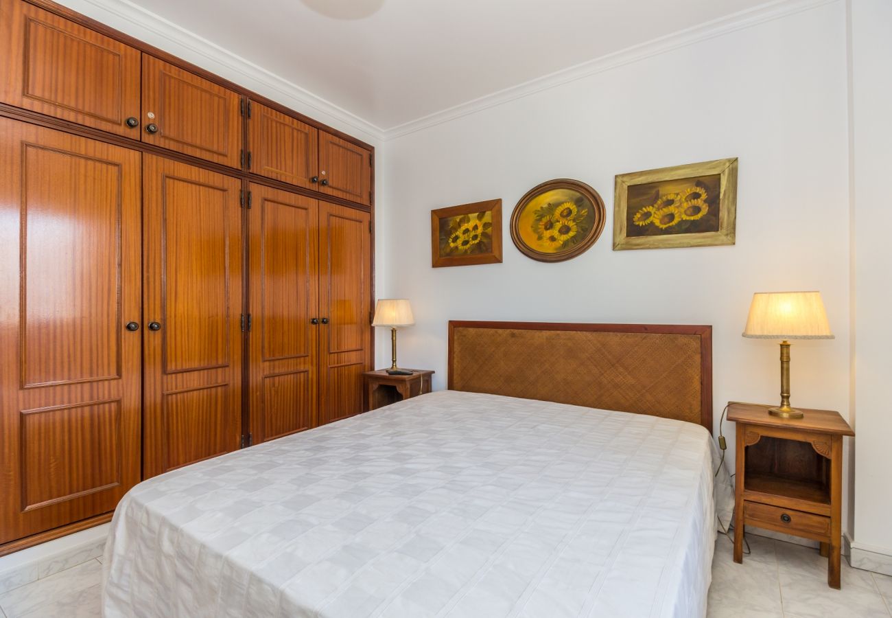 Apartamento en Manta Rota - Apartamento de 1 dormitorio a 2 minutos de la playa. (6T1)