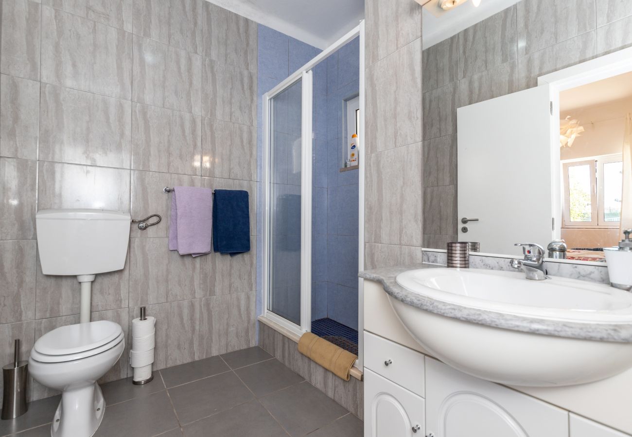 Casa en Manta Rota - Casa a 50m de la playa, patio con barbacoa e internet de fibra by ALGARVEMANTA (6V3)