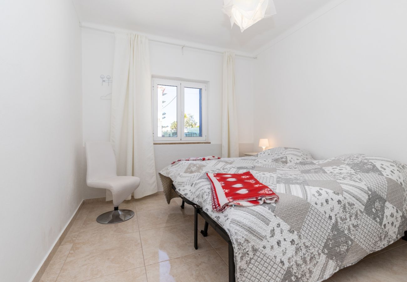 Casa en Manta Rota - Casa a 50m de la playa, patio con barbacoa e internet de fibra by ALGARVEMANTA (6V3)