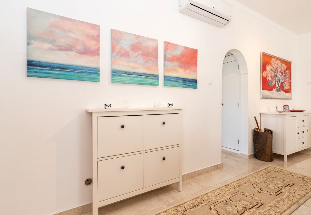 Casa en Manta Rota - Casa a 50m de la playa, patio con barbacoa e internet de fibra by ALGARVEMANTA (6V3)