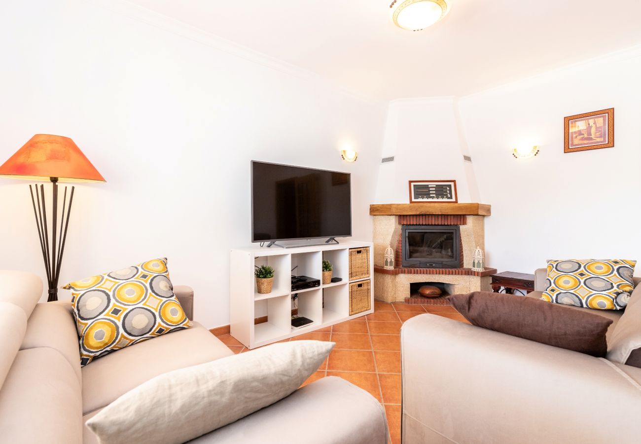 Casa en Manta Rota - Villa con piscina privada by AlgarveManta (7v4)