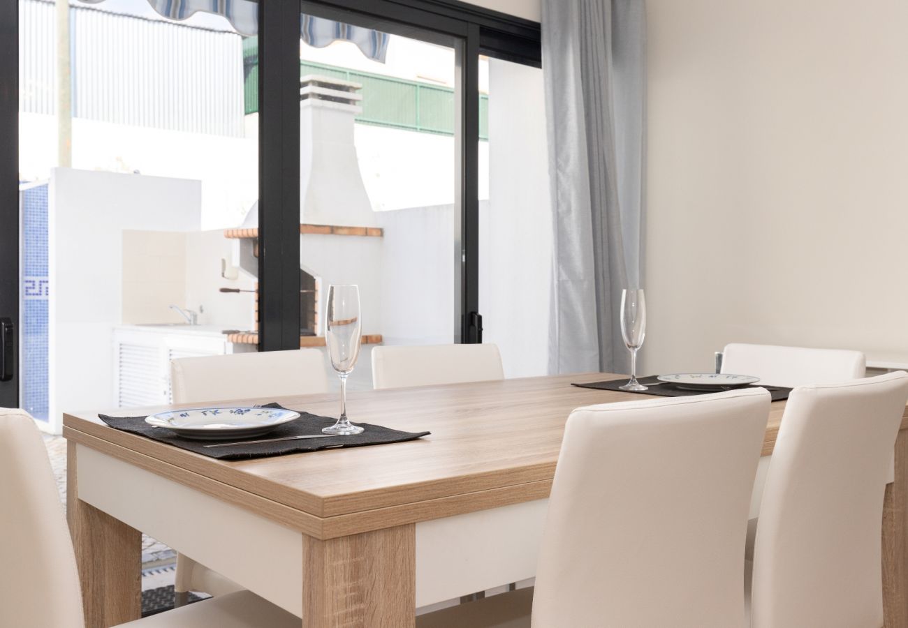 Casa en Vila Nova de Cacela - Villa de 4 dormitorios con piscina privada en Vila Nova de Cacela by AlgarveManta (3V4)