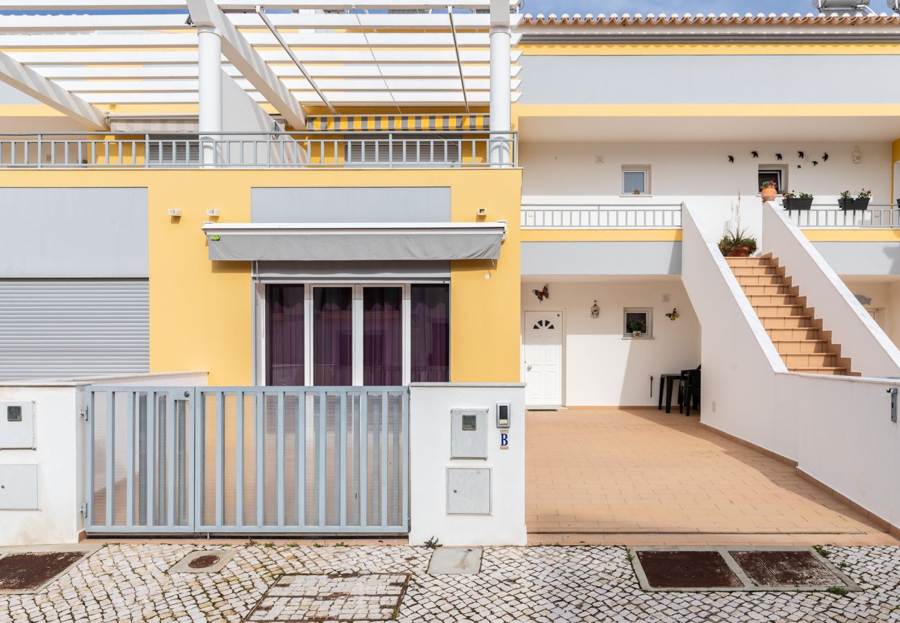 Apartamento en Manta Rota - Apartamento de 2 habitaciones con Wi-Fi by AlgarveManta (8T2)