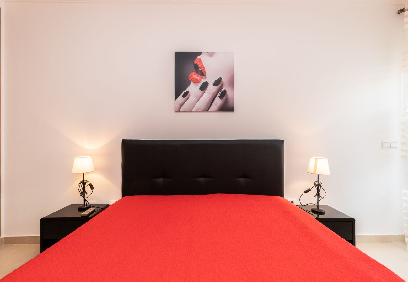 Apartamento en Manta Rota - Apartamento de 2 habitaciones con Wi-Fi by AlgarveManta (8T2)