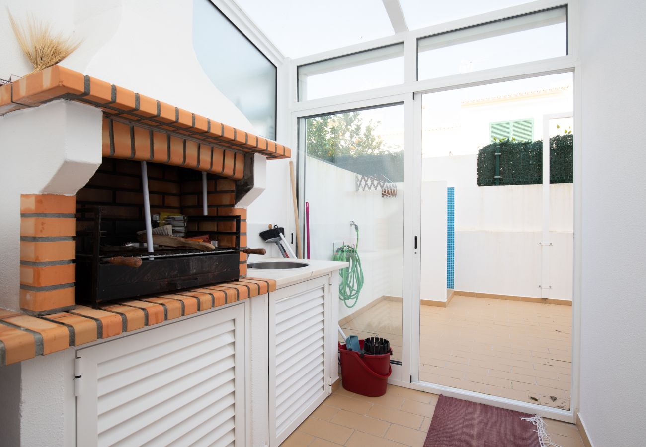 Apartamento en Manta Rota - Apartamento de 2 habitaciones con Wi-Fi by AlgarveManta (8T2)