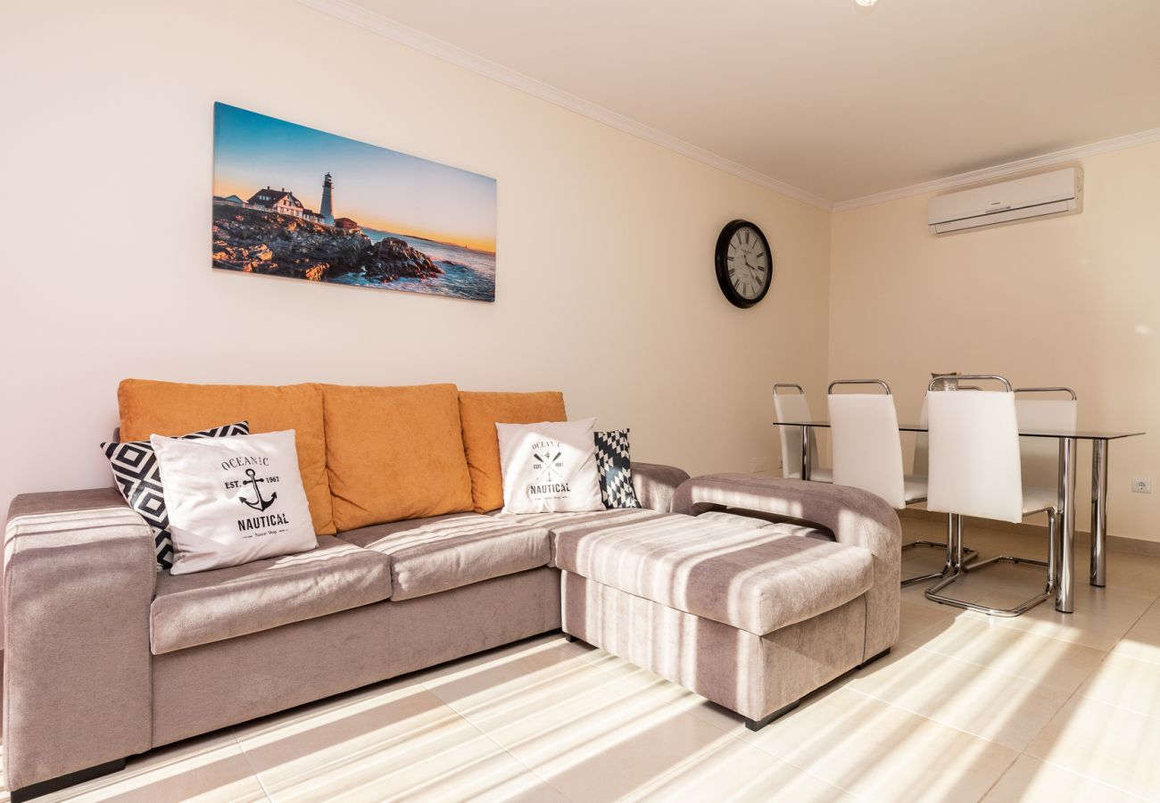 Apartamento en Manta Rota - Apartamento de 2 habitaciones con Wi-Fi by AlgarveManta (8T2)