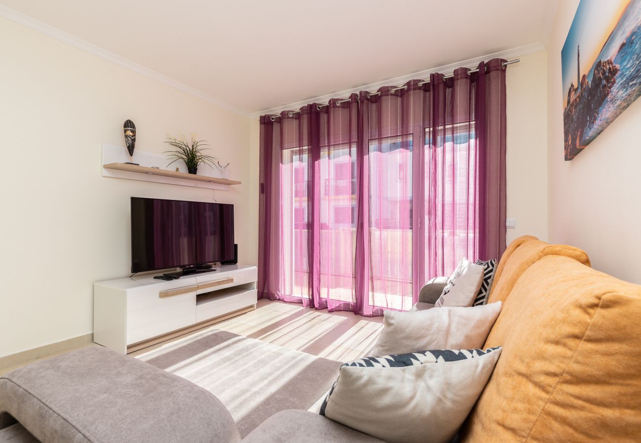 Apartamento en Manta Rota - Apartamento de 2 habitaciones con Wi-Fi by AlgarveManta (8T2)