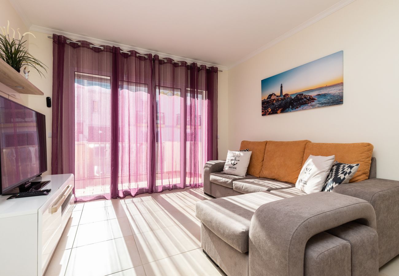 Apartamento en Manta Rota - Apartamento de 2 habitaciones con Wi-Fi by AlgarveManta (8T2)