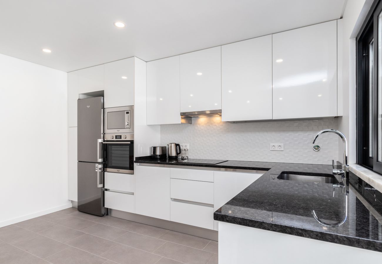 Casa adosada en Manta Rota - Villa de 4 dormitorios con piscina y en condominio by AlgarveManta (6V4)