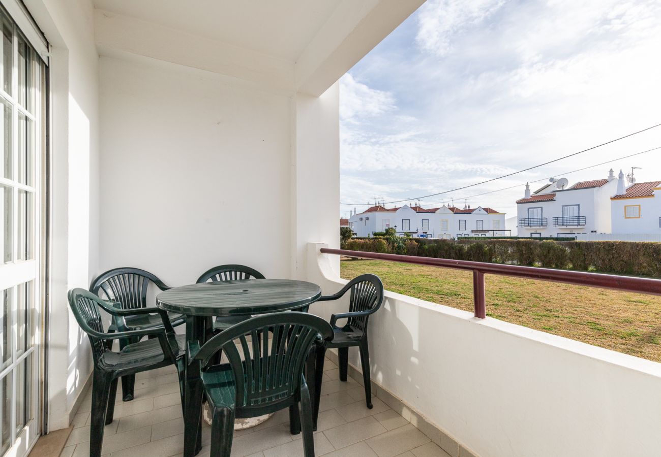 Apartamento en Manta Rota - 1 bedroom apartment 300m from Praia da Lota by AlgarveManta (2T1)