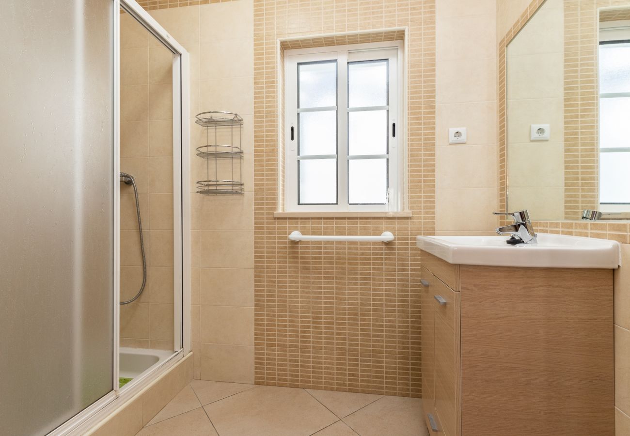 Casa adosada en Manta Rota - Casa de 4 habitaciones en Condominio con piscina by AlgarveManta (9V4)