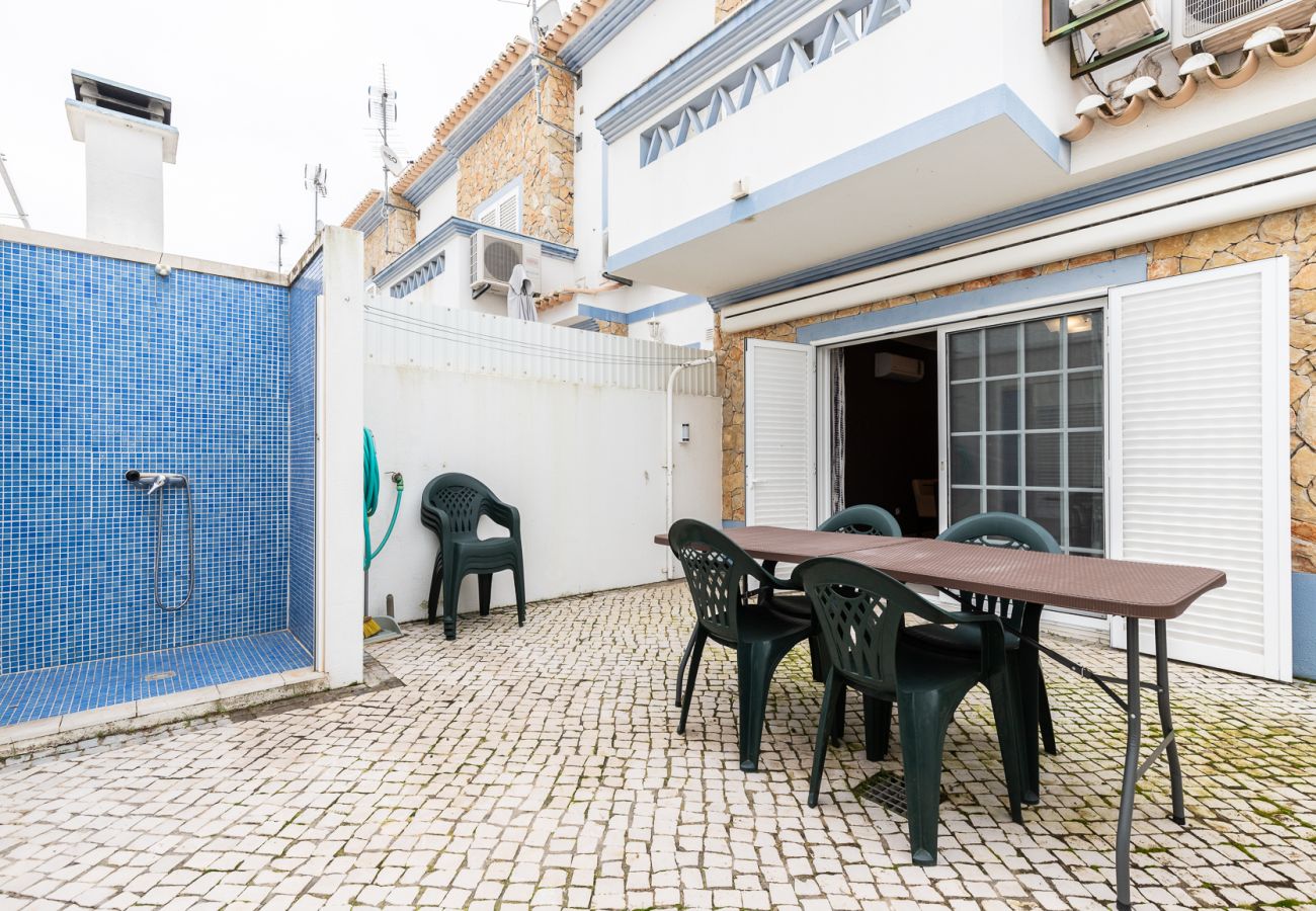 Villa en Manta Rota - Villa de 3 dormitorios con piscina privada y Wi-Fi by AlgarveManta (13V3)