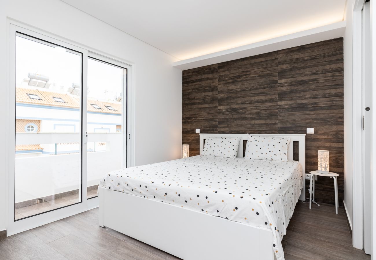 Casa en Manta Rota - Villa de 3 dormitorios con piscina privada por AlgarveManta (4V3)