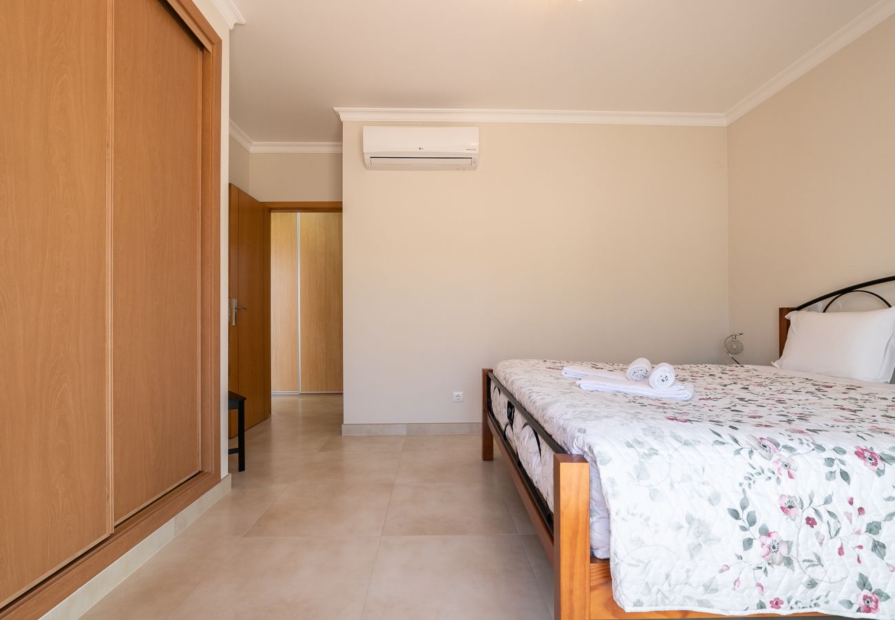 Villa en Vila Nova de Cacela - Villa de 3 dormitorios con piscina privada en Vila Nova de Cacela por AlgarveManta (18V3)