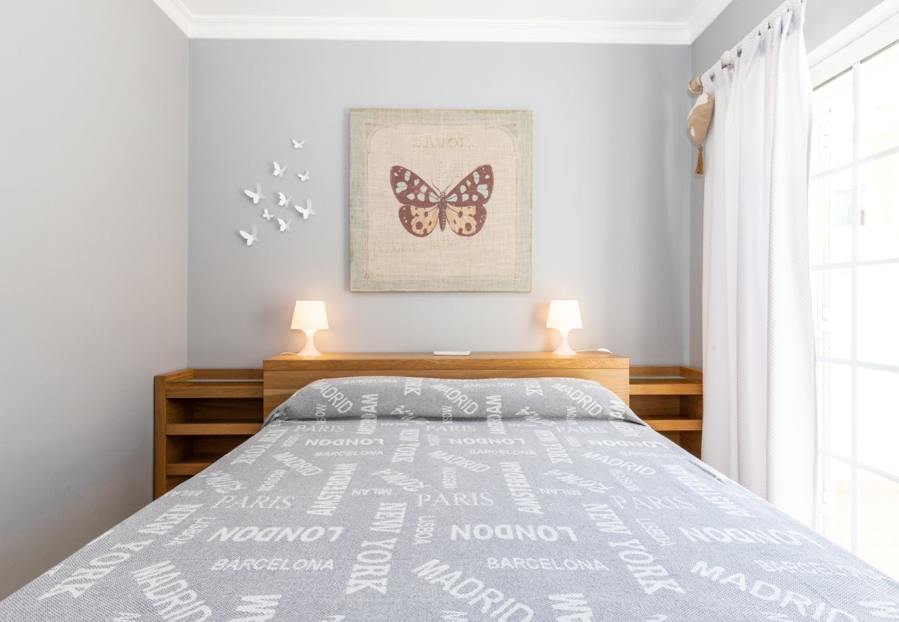 Casa adosada en Manta Rota - Villa de 3 dormitorios en condominio con piscina por AlgarveManta (19V3)