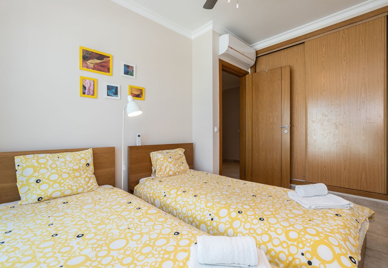 Casa adosada en Manta Rota - Moradia V3 a 100m da praia by ALGARVEMANTA (24V3)