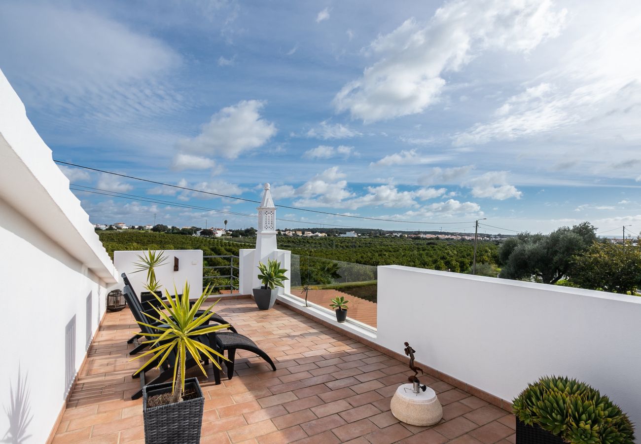 Villa en Altura - Villa con encanto y piscina privada (4V4)