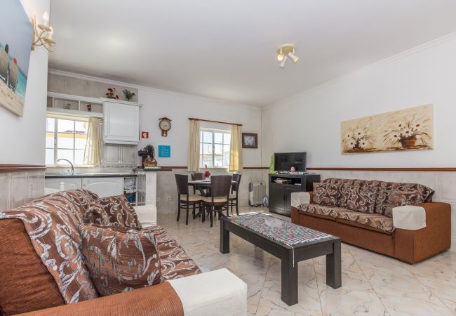 Appartement à Manta Rota - 9T2