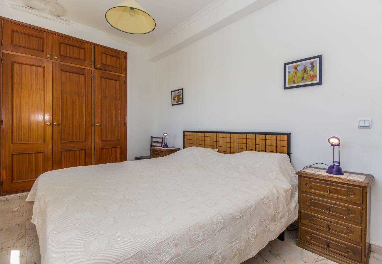 Appartement à Manta Rota - 9T2