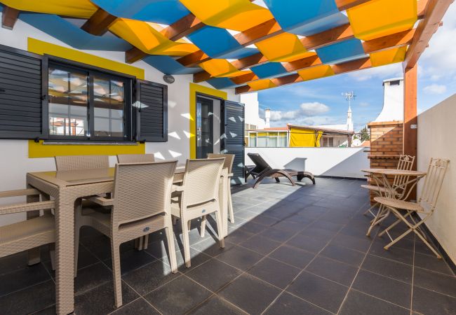  à Manta Rota - Appartement en condominium avec piscine / WIFI à 2 minutes de la plage by AlgarveManta (2T3)