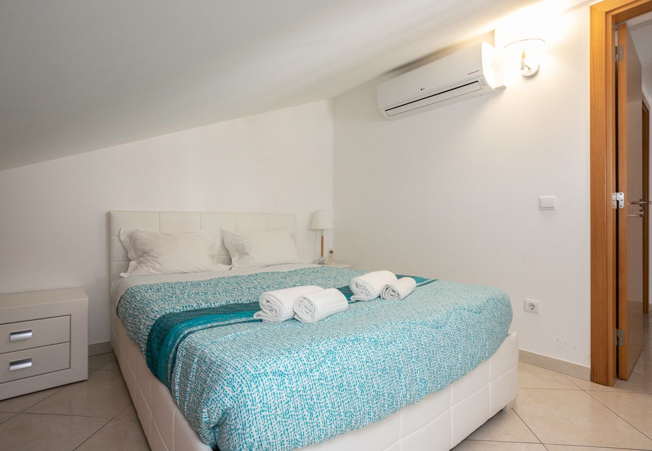 Appartement à Manta Rota - Appartement T3 en copropriété avec piscine et WIFI by AlgarveManta (3T3)