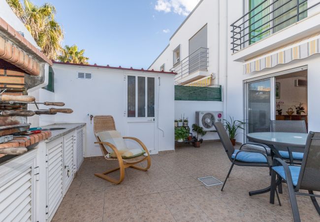 Maison mitoyenne à Manta Rota - Maison avec parking privé by AlgarveManta (3V2) Maison mitoyenne à Manta Rota - Maison avec parking privé by AlgarveManta (3V2)