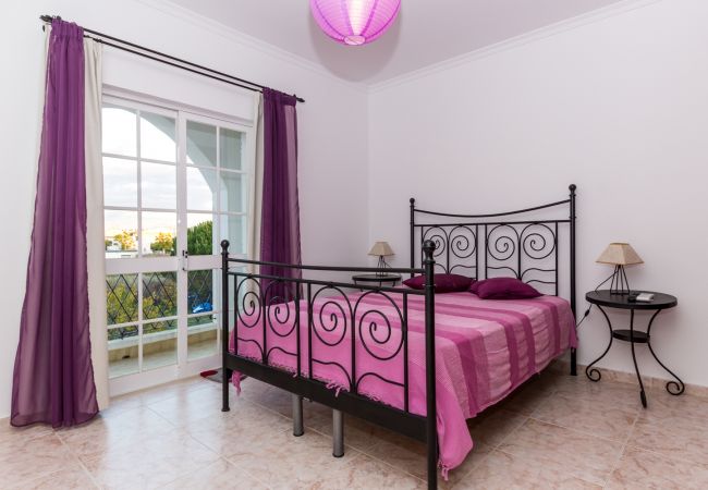 Maison à Manta Rota - Villa de 3 chambres avec terrasse à Praia da Manta Rota  by AlgarveManta (2V3) Maison à Manta Rota - Villa de 3 chambres avec terrasse à Praia da Manta Rota  by AlgarveManta (2V3)