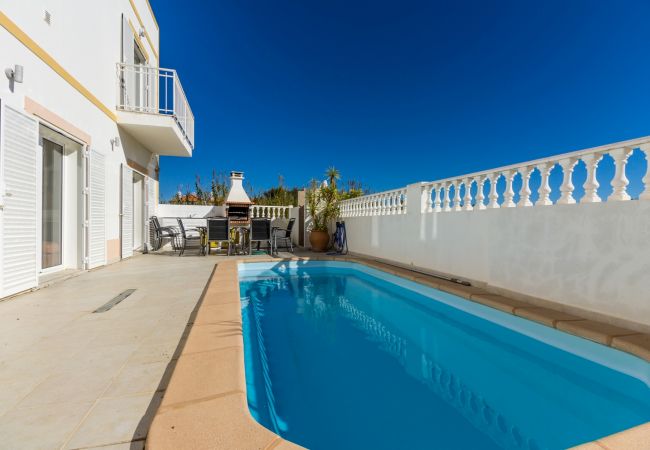  à Manta Rota - Villa V3 avec piscine privée by AlgarveManta