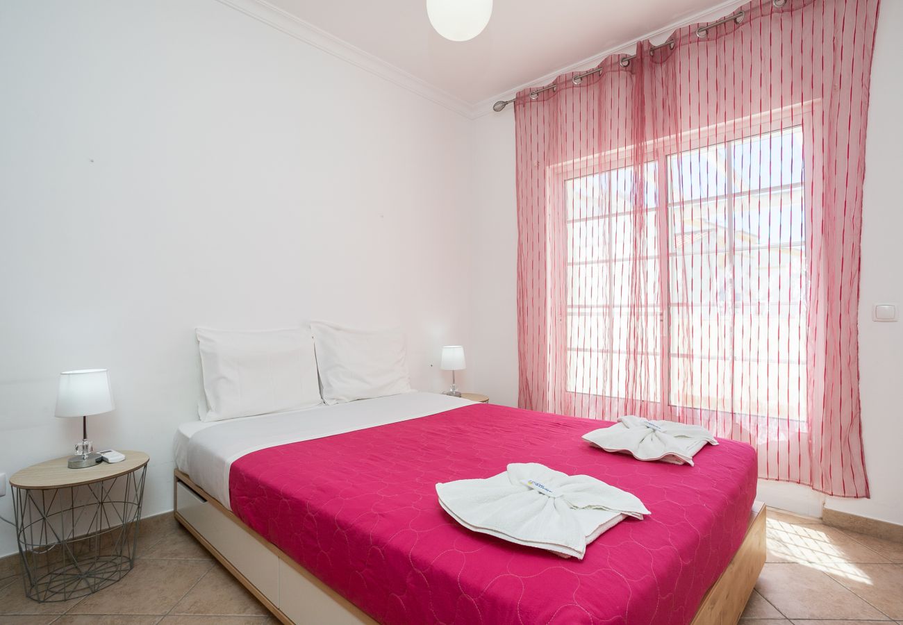 Résidence à Manta Rota - Villa de 3 chambres en copropriété avec piscine by AlgarveManta (12V3)