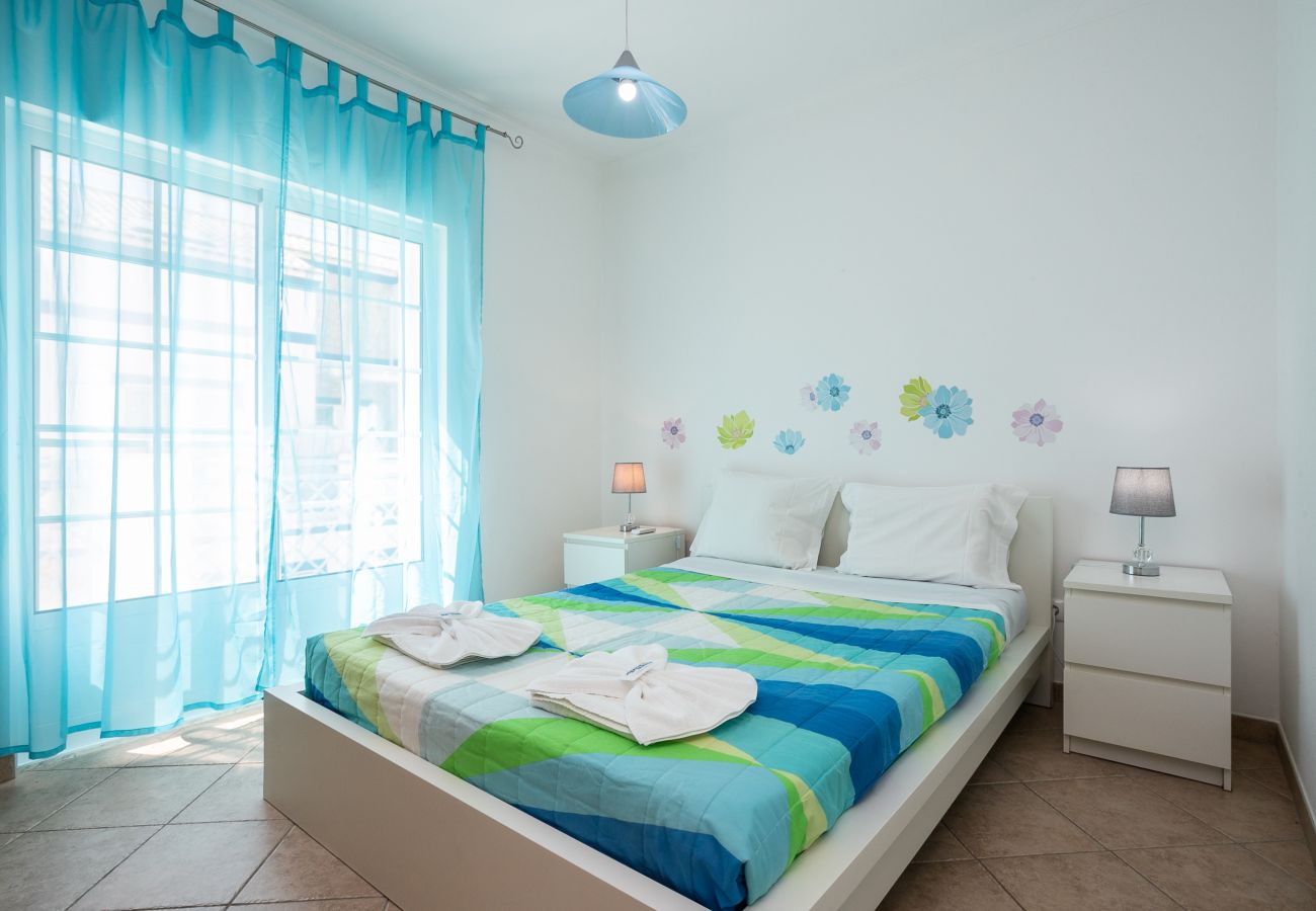 Résidence à Manta Rota - Villa de 3 chambres en copropriété avec piscine by AlgarveManta (12V3)