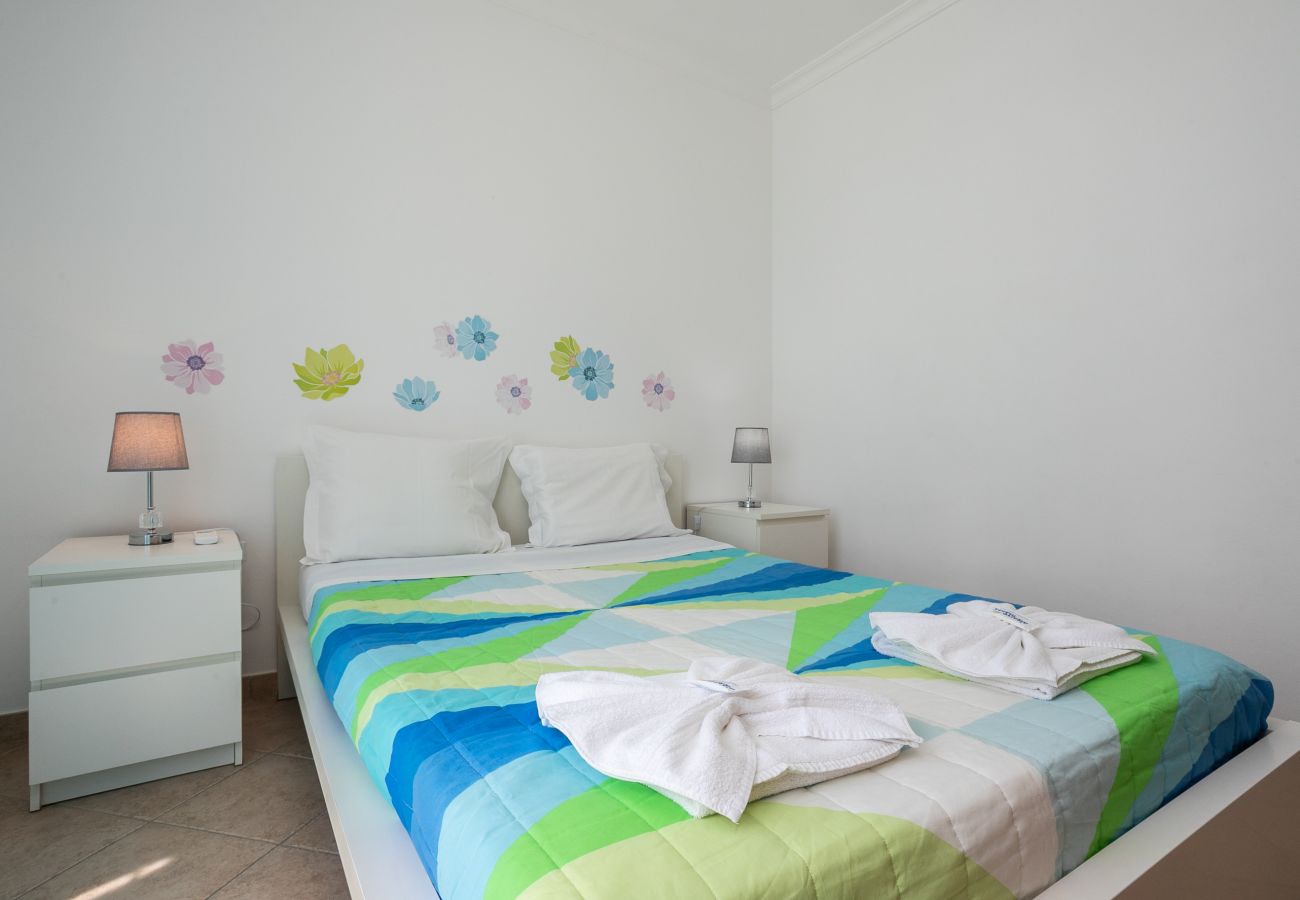 Résidence à Manta Rota - Villa de 3 chambres en copropriété avec piscine by AlgarveManta (12V3)