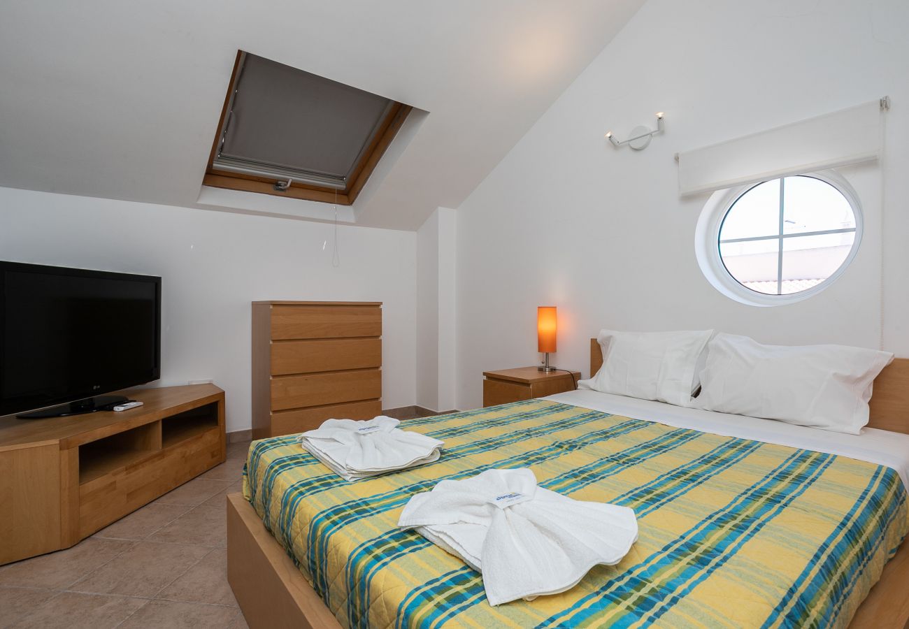 Résidence à Manta Rota - Villa de 3 chambres en copropriété avec piscine by AlgarveManta (12V3)