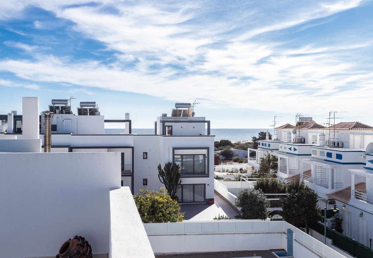 Maison mitoyenne à Manta Rota - Villa avec piscine privée à 100m de la plage by ALGARVEMANTA (16V3)
