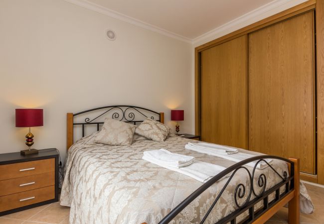 Maison à Manta Rota - Villa de 3 chambres avec piscine commune et WIFI by AlgarveManta (22V3) Maison à Manta Rota - Villa de 3 chambres avec piscine commune et WIFI by AlgarveManta (22V3)