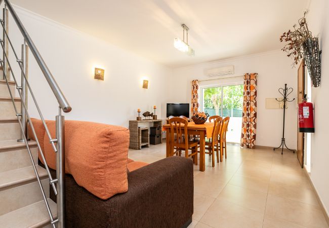 Maison à Manta Rota - Villa de 3 chambres avec piscine privée près de la plage by AlgarveManta (23V3) Maison à Manta Rota - Villa de 3 chambres avec piscine privée près de la plage by AlgarveManta (23V3)