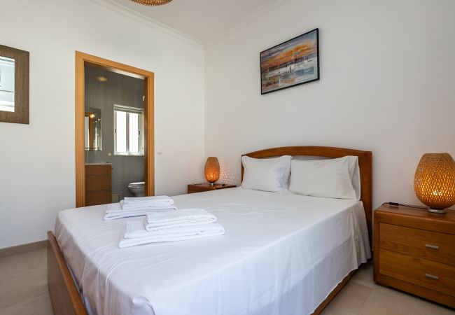 Maison à Manta Rota - Villa de 3 chambres avec piscine privée près de la plage by AlgarveManta (23V3) Maison à Manta Rota - Villa de 3 chambres avec piscine privée près de la plage by AlgarveManta (23V3)