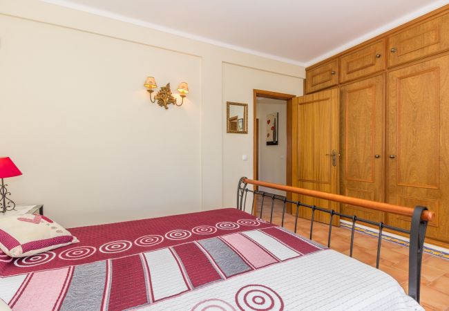 Maison à Manta Rota - Villa avec piscine privée et patio à 800m de la plage by AlgarveManta (9V3) Maison à Manta Rota - Villa avec piscine privée et patio à 800m de la plage by AlgarveManta (9V3)